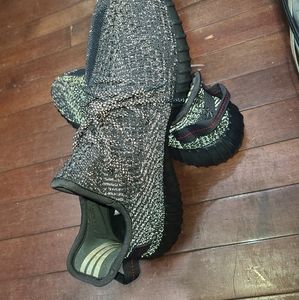 Adidas yezzys
